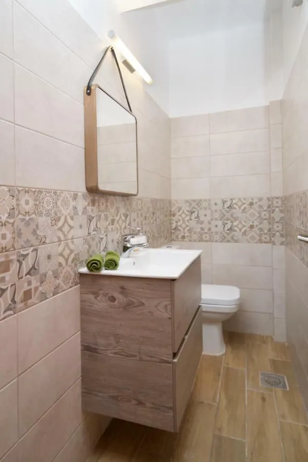 M House Luxury Suites Lixouri 0*,  Greece