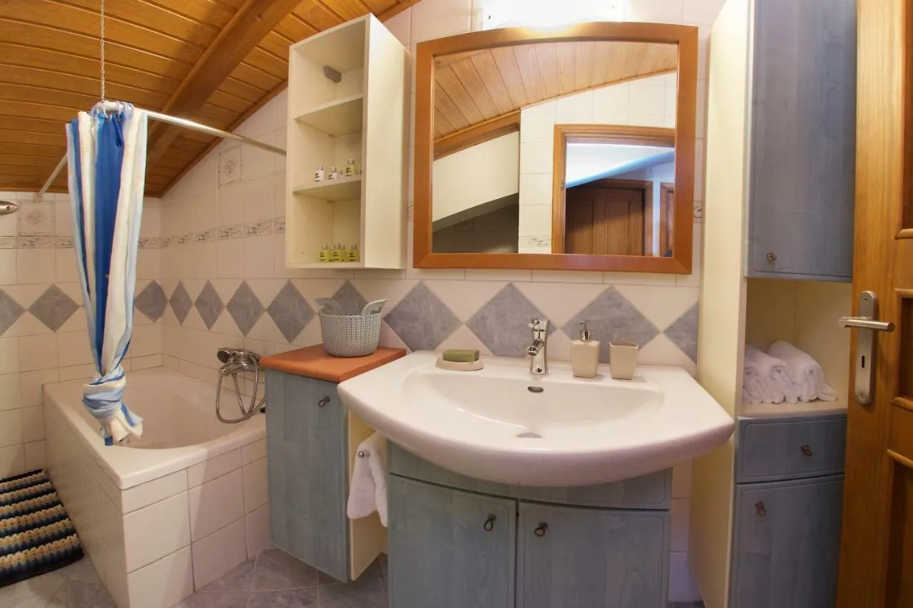 Appartement M House Luxury Suites Lixouri